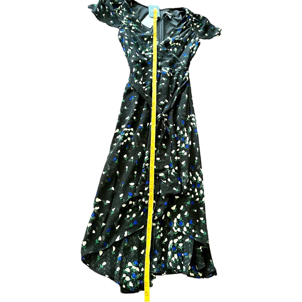 DKNY Spring Dress - Picture 3 of 7